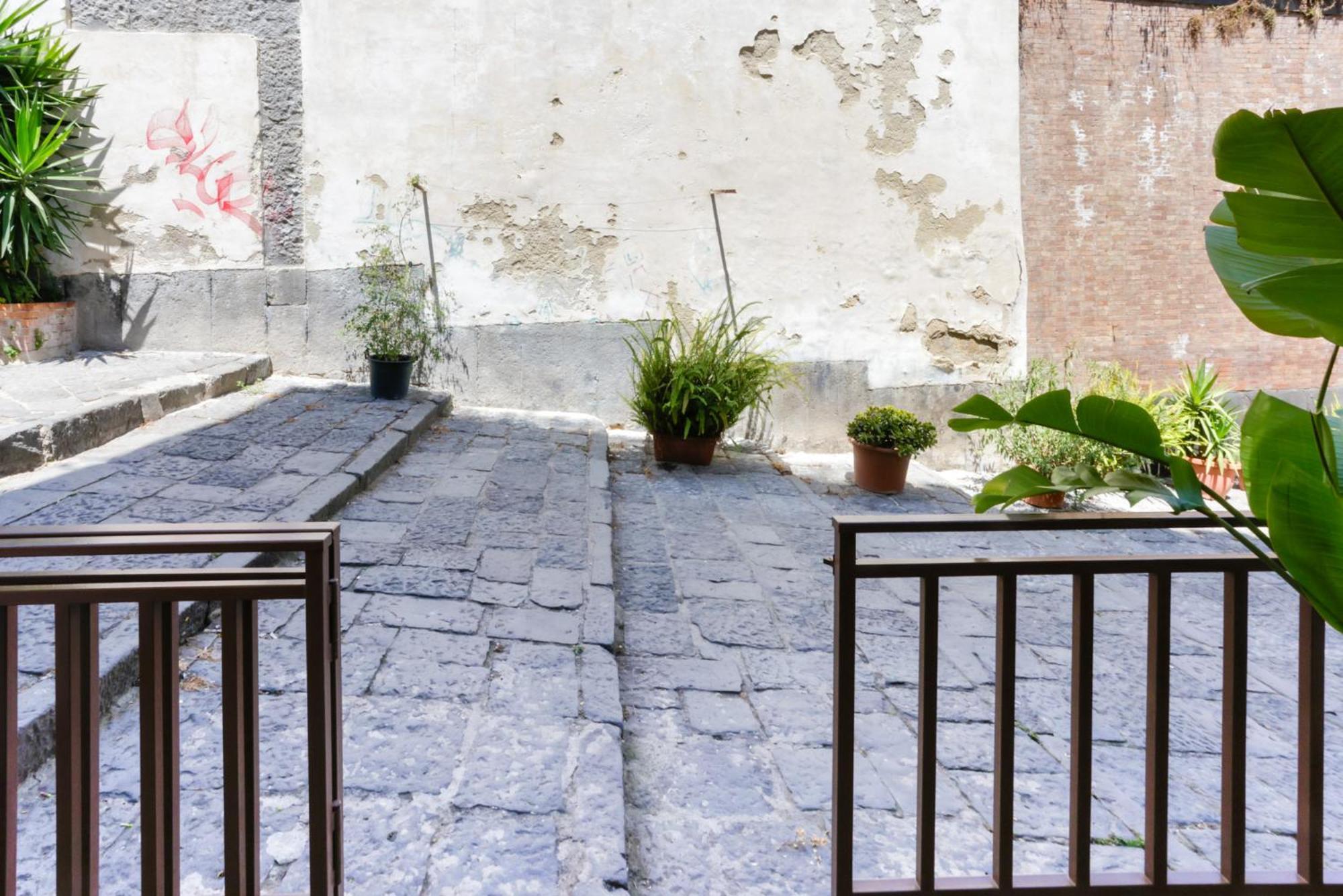 La Casetta Sulle Rampe Naples Exterior photo